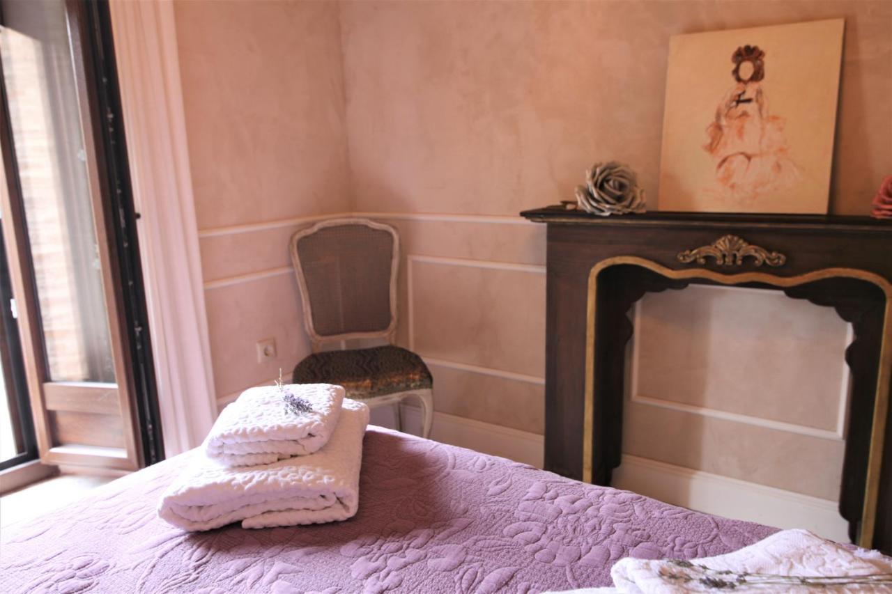 Wabisabi Townhouse Villa Montejo de la Vega de la Serrezuela Bagian luar foto